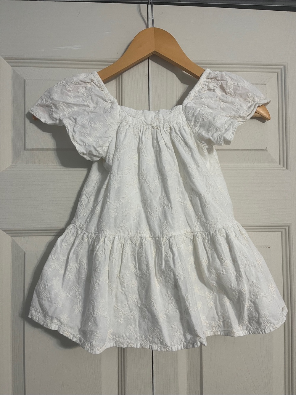 Zara White Eyelet Puff-Sleeve Tiered Dress